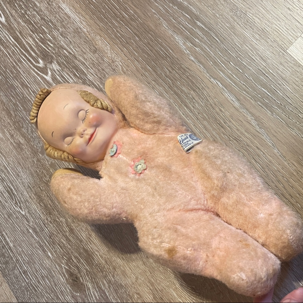Vintage 1960/1970 Knickerbocker “Sleepy Head Plush Baby Doll - Pink
